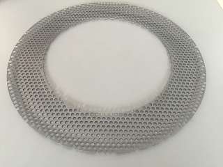 Pices pour broyeur LAW EF7,5 / EF10 Grille pour broyeur LAW EF 7,5 (diam ext 420mm diam int 275mm)